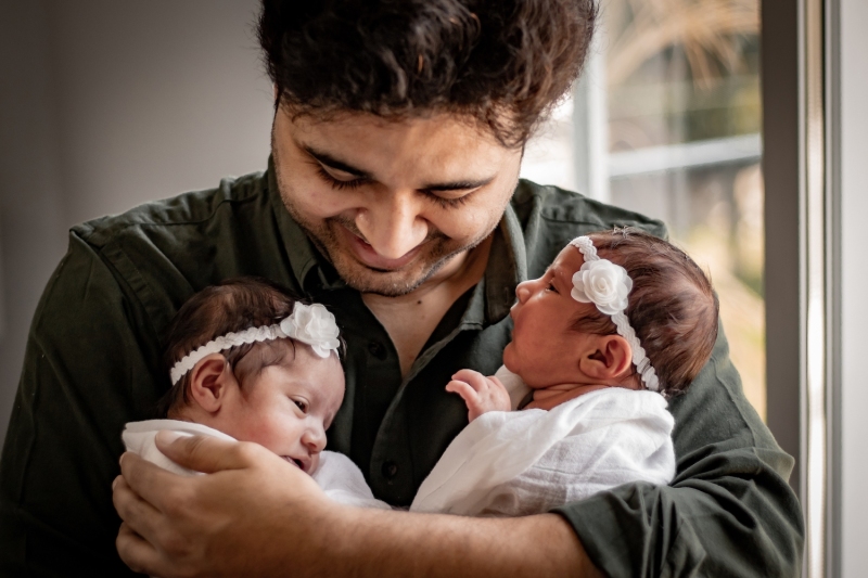 in-home-lifestyle-twin-newborn-photoshoot-session-west-coast-alyssa-orrego-photography-victoria-bc-canada-56