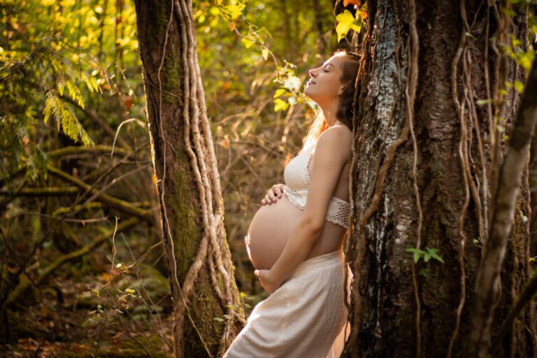 Outdoor Maternity Photoshoot Victoria BC Alyssa Orrego Photography