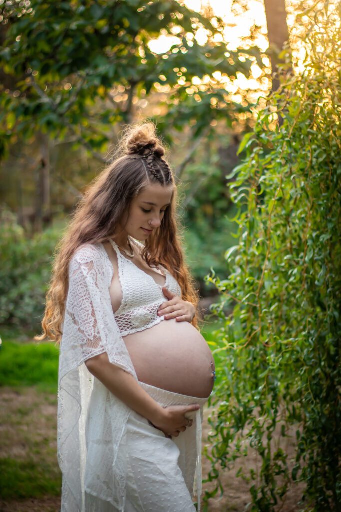 Outdoor Maternity Photoshoot Victoria BC Alyssa Orrego Photography